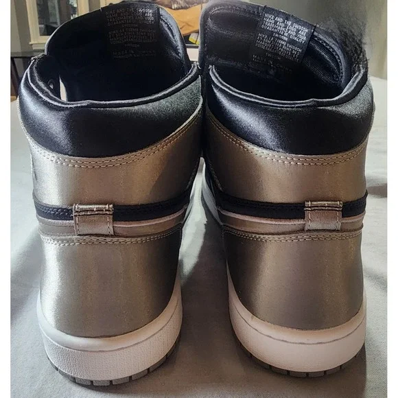 Nike Air Jordan 1 Retro High OG "Satin Shadow" Women's 9.5 Men's 8 FD4810-010 - Picture 7 of 9